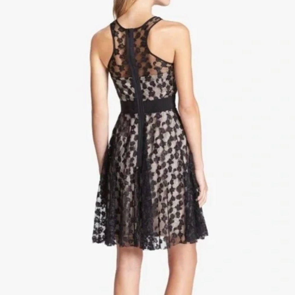 Milly Womens Fit and Flare Lace Overlay dress Sz 6 Black Sleeveless Party - Picture 2 of 9